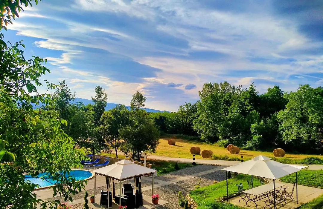 Agriturismo Borgo Biaia-1